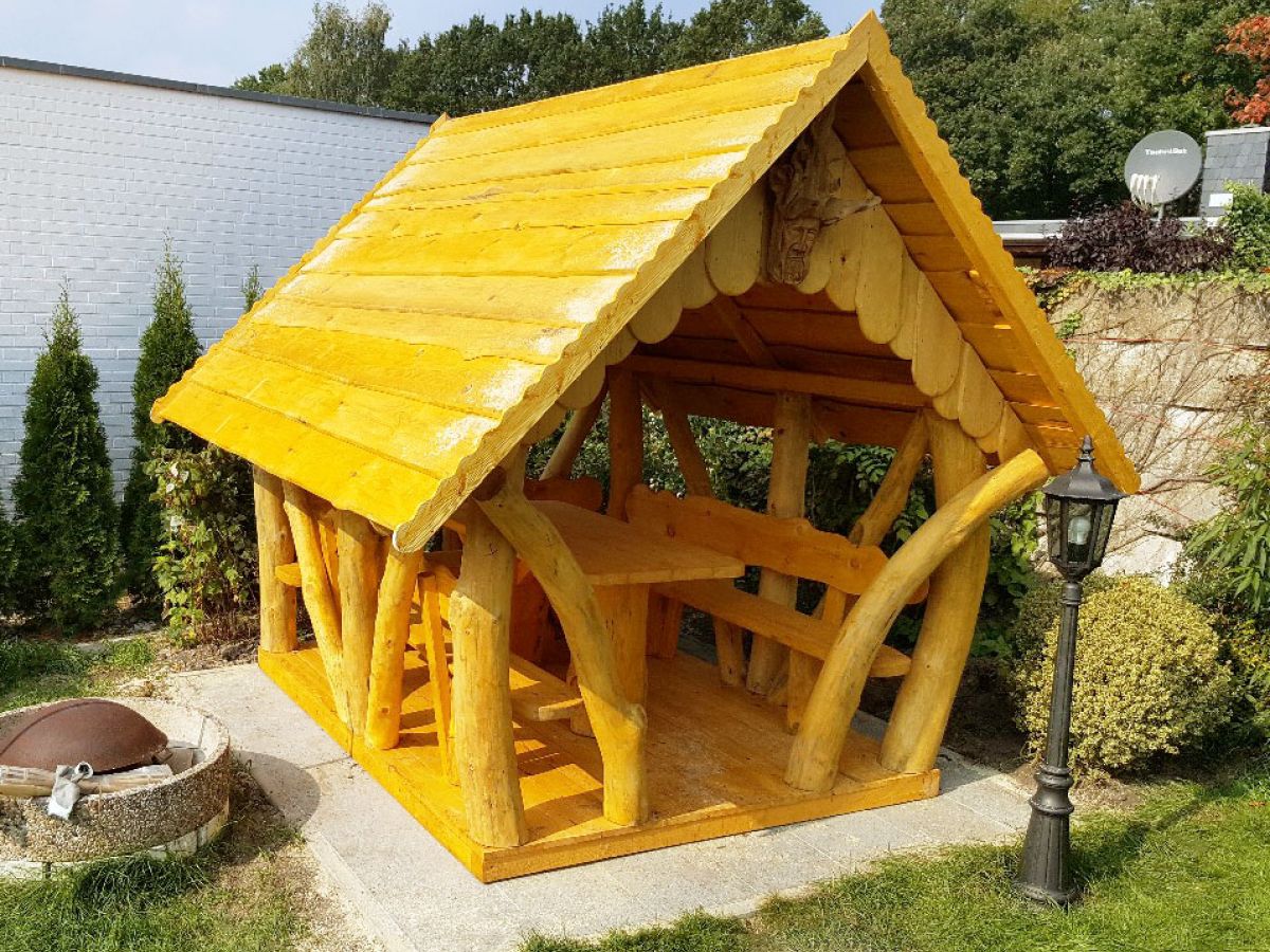 200 | 250 Timber Log Gazebo